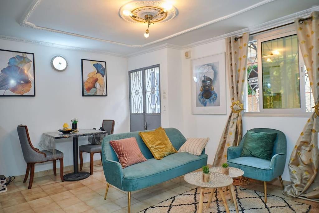 Ninja House Studio Chic Le Turquois Dore 야운데 외부 사진